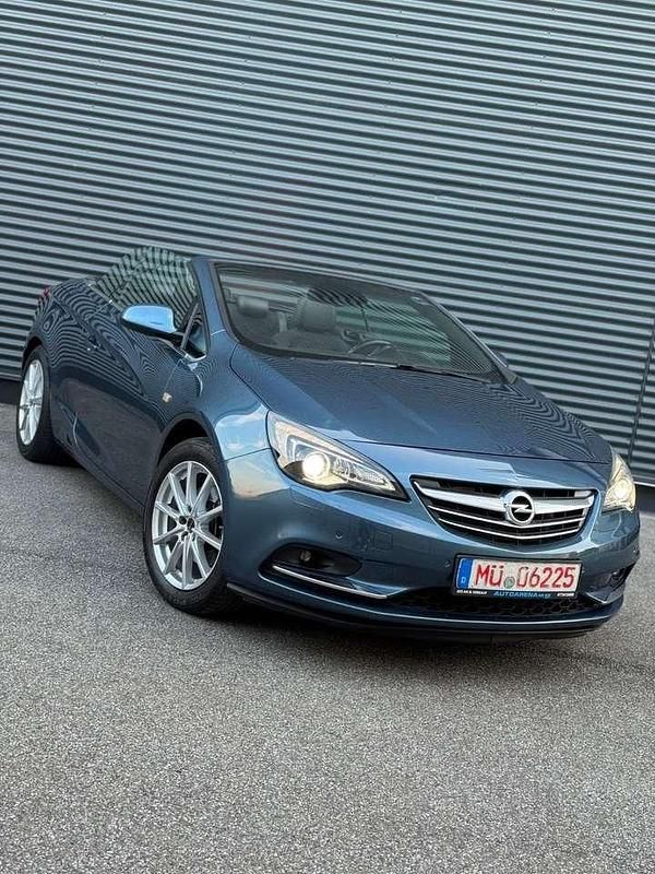 Gebraucht Opel Cascada Innovation 140 PS (102 kW) 2014 Blau Cabrio