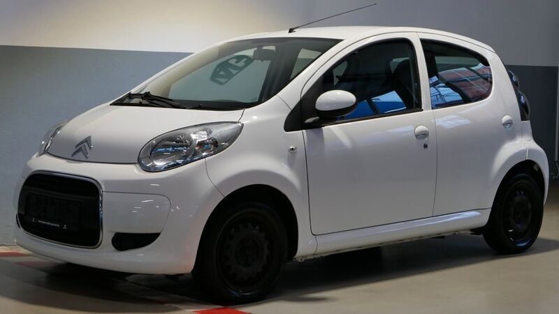 Gebraucht Citroën C1 SELECTION 68 PS (50 kW) 2012 Weiß Kleinwagen