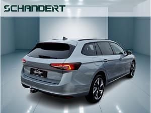 Neu Skoda Superb Selection 150 PS (110 kW) 2026 Silber (pebble silber metallic (silber)) Kombi