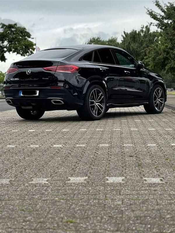 Schwarz Gebraucht 2023 Mercedes GLE400 Coupé | 80.500 € (Fairer Preis) - Bild 1/4