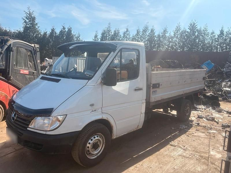 Second-hand Mercedes Sprinter 109 CP (80 kW) 2000 Alb