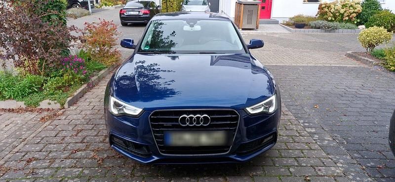 Gebraucht Audi A5 Sportback Design 230 PS (169 kW) 2016 Blau Kleinwagen