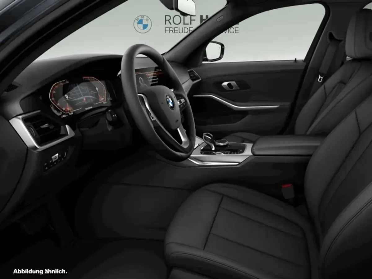 Gebraucht BMW 318 Advantage 156 PS (114 kW) 2022 Silber Kombi