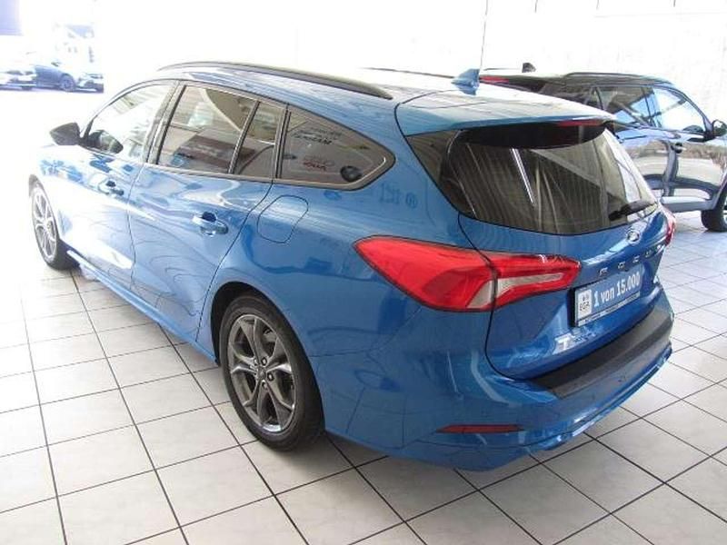 Gebraucht Ford Focus ST-Line 150 PS (110 kW) 2021 Dynamicblau Kombi