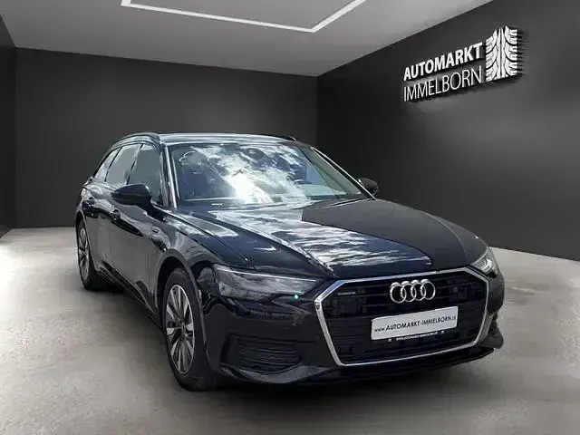 Gebraucht Audi A6 Ambiente 299 PS (219 kW) 2023 Brillantschwarz Kombi