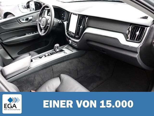 Gebraucht Volvo XC60 Plus 197 PS (144 kW) 2023 Grau SUV