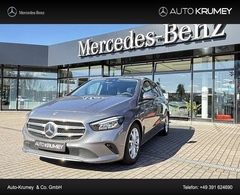 Grau Gebraucht 2022 Mercedes B180 Progressive Van / Kleinbus | 26.400 € (Etwas zu teuer) - Bild 1/4
