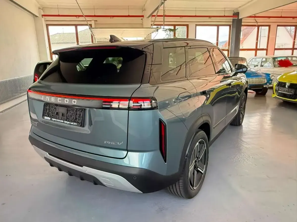 Neu Jaecoo 7 143 PS (105 kW) 2026 Olive grey / black SUV