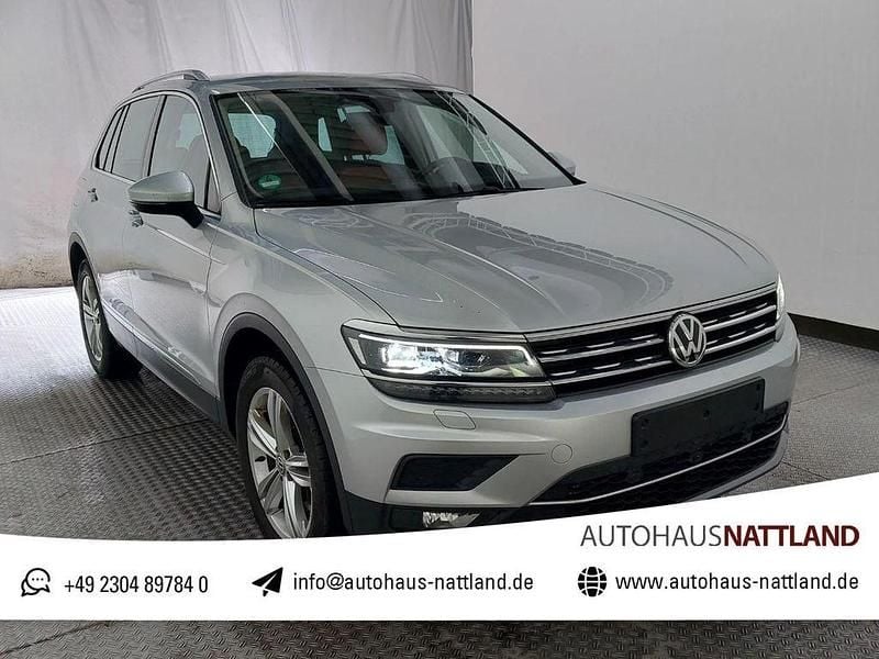 Gebraucht VW Tiguan Highline 239 PS (175 kW) 2020 Reflexsilber SUV