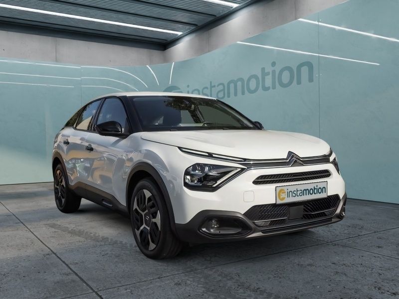 Weiß Gebraucht 2023 Citroën C4 Feel Limousine | 22.580 € (Teuer) - Bild 1/4