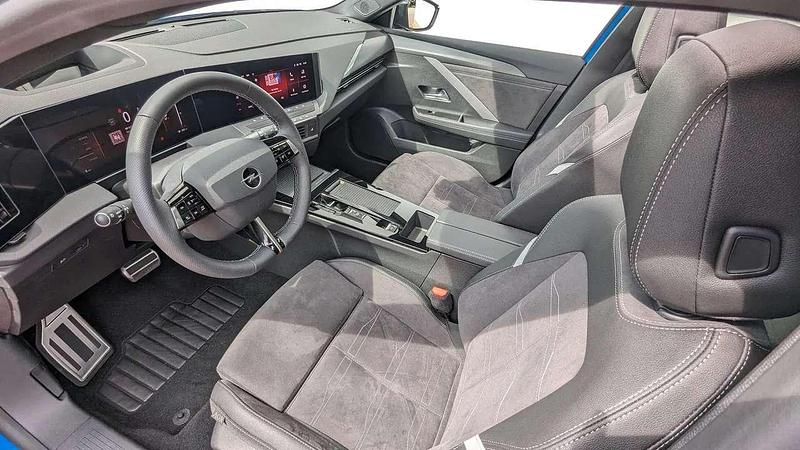 Gebraucht Opel Astra GS Line 114 kW (156 PS) 2023 Kobalt blau Limousine