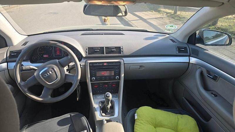 Gebraucht Audi A4 170 PS (125 kW) 2007 Andere farben Limousine