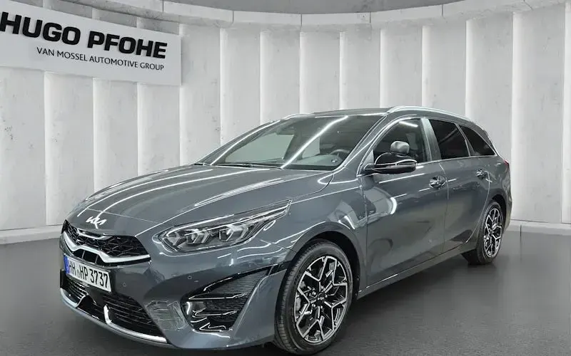 Gebraucht Kia Ceed GT GT-Line 136 PS (100 kW) 2024 Grau Limousine