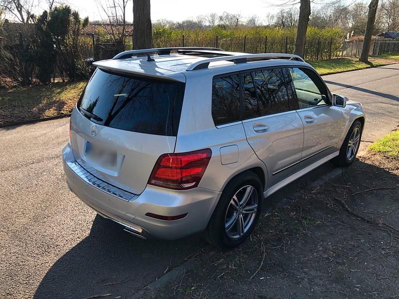Gebraucht Mercedes GLK350 265 PS (194 kW) 2012 Silber SUV