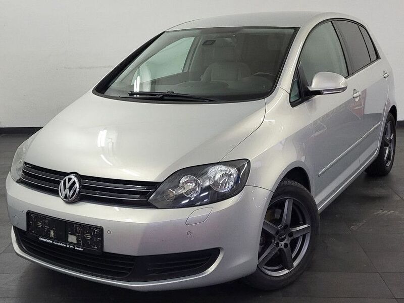 Silber Gebraucht 2009 VW Golf Plus Comfortline Van / Kleinbus | 6.399 € (Fairer Preis) - Bild 1/4