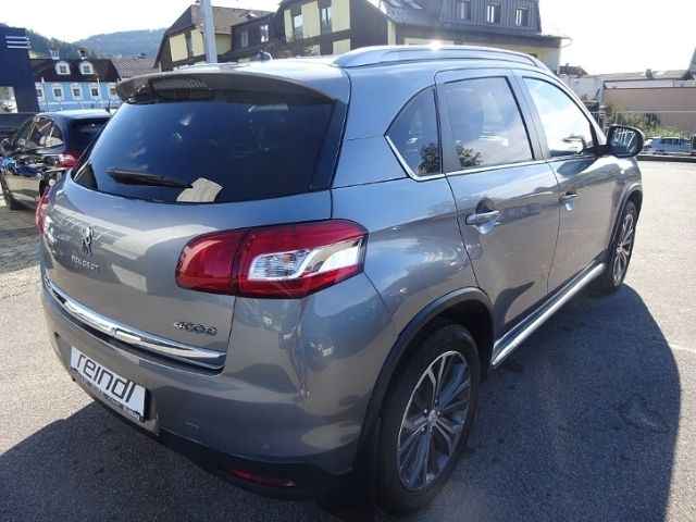 Gebraucht Peugeot 4008 Allure 115 PS (84 kW) 2015 Grau SUV