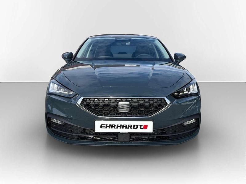 Ny Seat Leon 116 HK (85 kW) 2026 Blå Sedan