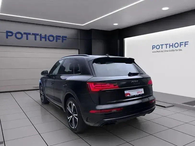 Gebraucht Audi Q5 S-Line 286 PS (210 kW) 2022 Mythosschwarz metallic SUV