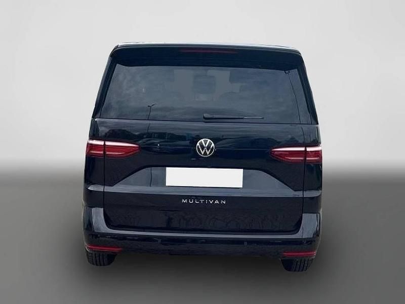 Gebraucht VW Multivan Life 150 PS (110 kW) 2024 Schwarz Van