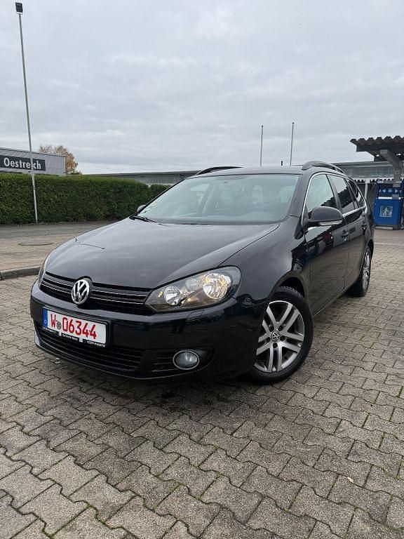 Schwarz Gebraucht 2012 VW Golf VI Comfortline Kombi | 7.990 € (Etwas zu teuer) - Bild 1/4