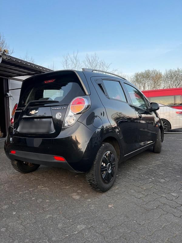 Gebraucht Chevrolet Spark 82 PS (60 kW) 2010 Kleinwagen