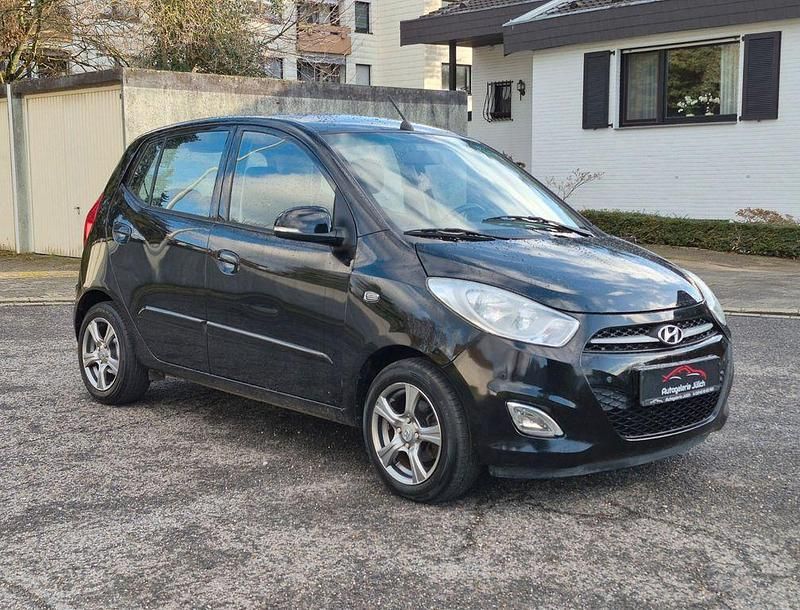 Gebraucht Hyundai i10 Classic 69 PS (50 kW) 2012 Schwarz Kleinwagen