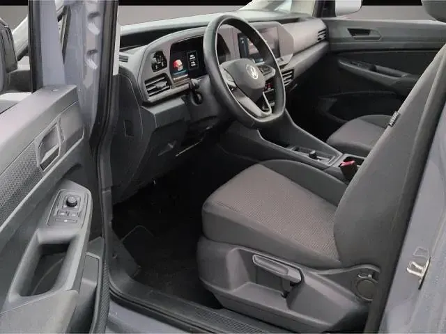 Gebraucht VW Caddy R 122 PS (89 kW) 2025 Manufacturer Van / Kleinbus
