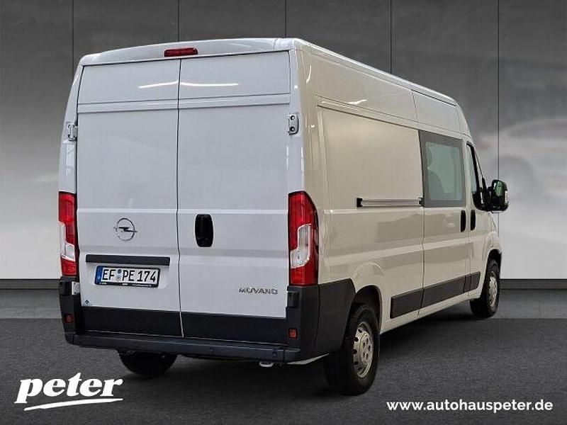 Gebraucht Opel Movano 140 PS (102 kW) 2024 Cassablanca weiß Van