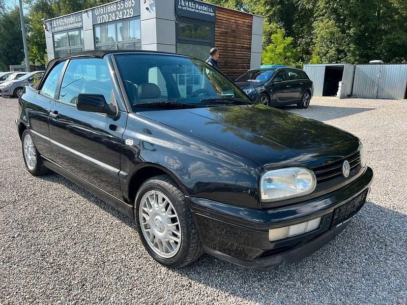 Gebraucht VW Golf 101 PS (74 kW) 1997 Schwarz Cabrio