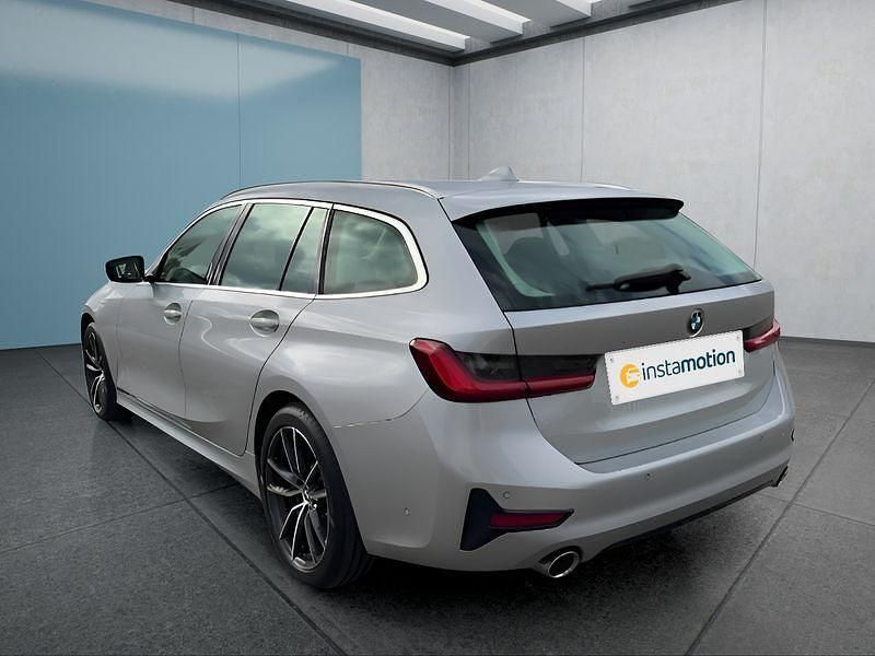 Gebraucht BMW 330 286 PS (210 kW) 2021 Silber Kombi
