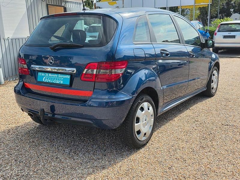 Gebraucht Mercedes B170 116 PS (85 kW) 2009 Blau Van / Kleinbus