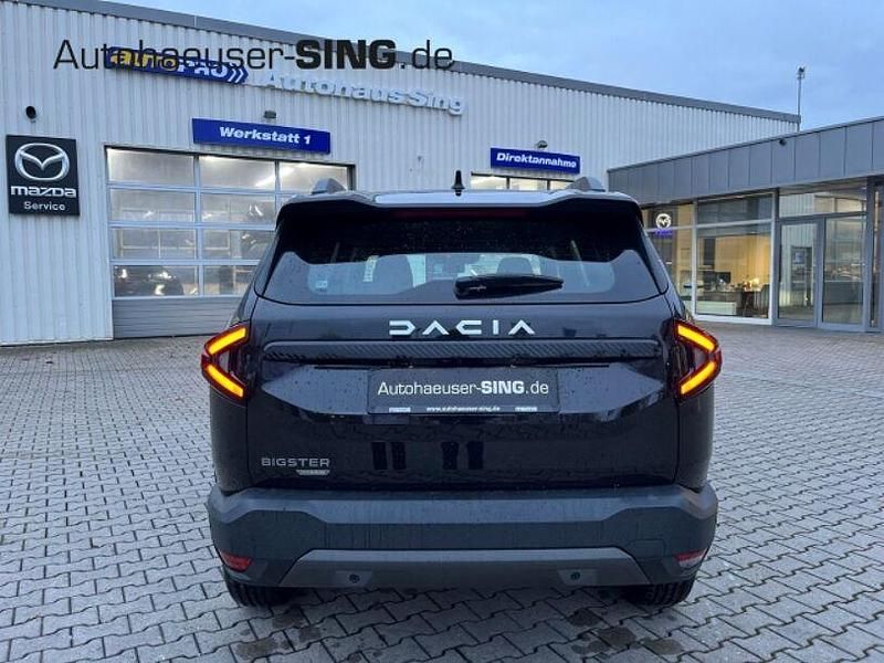 Neu Dacia Bigster Expression 156 PS (114 kW) 2025 Perlmuttschwarz SUV