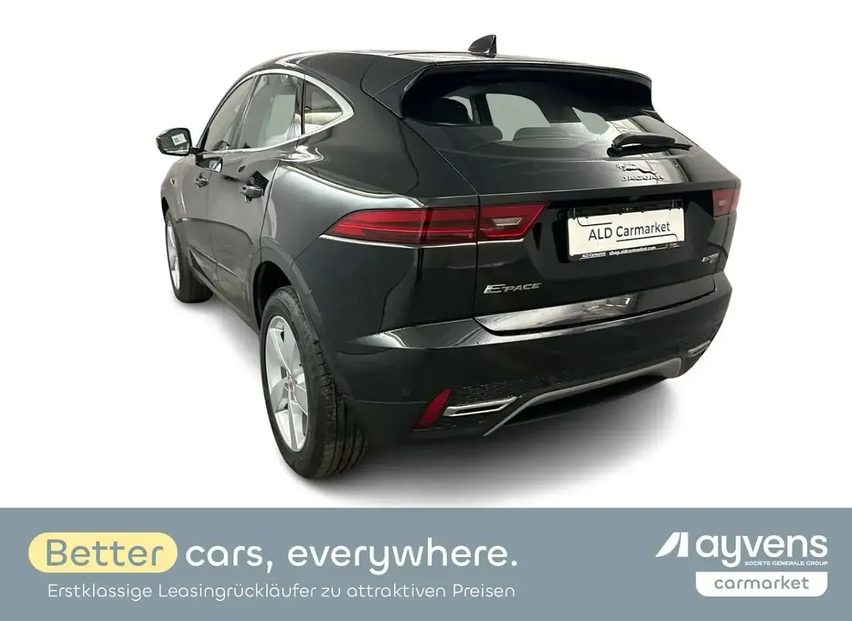 Käytetty Jaguar E-Pace 204 HP (150 kW) 2022 Musta Katumaasturi