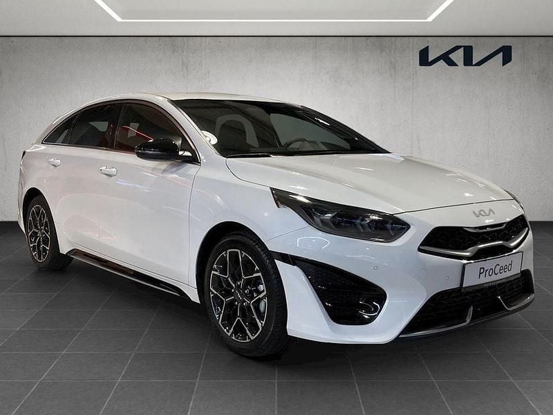 Neu Kia ProCeed GT-Line 140 PS (102 kW) 2026 Weiß Kombi