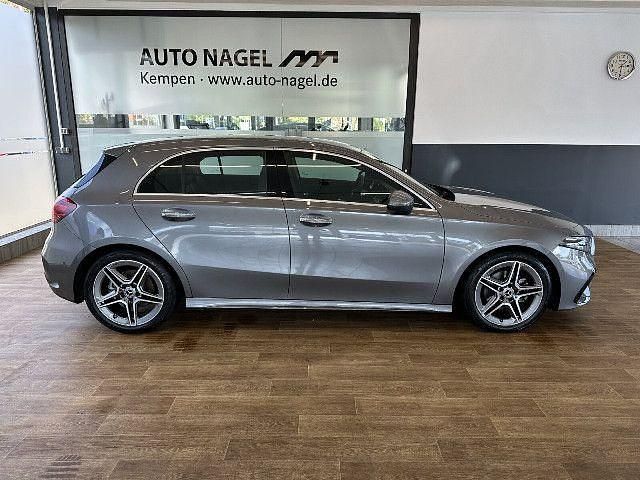 Gebraucht Mercedes A200 AMG line 163 PS (119 kW) 2024 Grau Kleinwagen