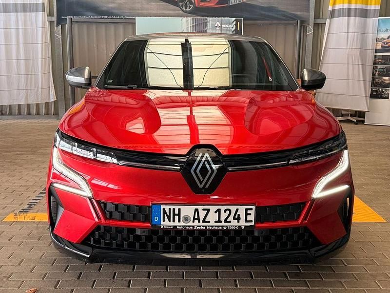 Gebraucht Renault Megane E-Tech Techno 160 kW (218 PS) 2024 Rot Limousine
