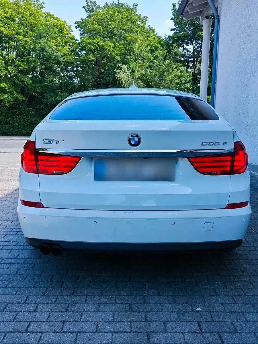 Gebraucht BMW 530 Comfort Edition 245 PS (180 kW) 2011 Weiß Limousine