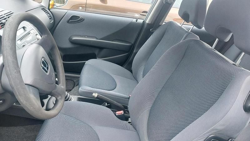 Gebraucht Honda Jazz 78 PS (57 kW) 2005 Andere farben Kleinwagen