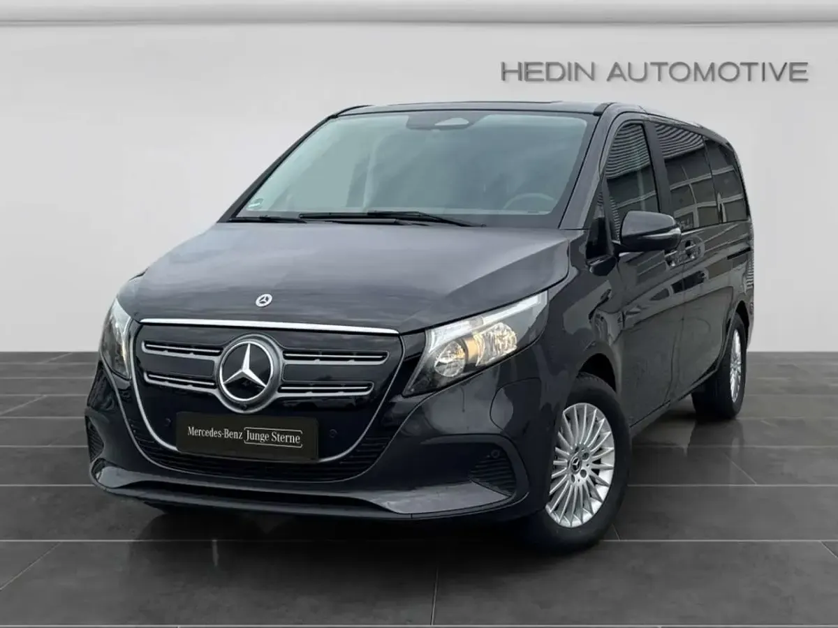 Gebraucht Mercedes EQV250 Long 150 kW (204 PS) 2024 Grau Van / Kleinbus