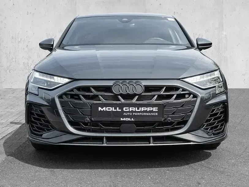 Gebraucht Audi S3 Ambiente 333 PS (244 kW) 2025 Daytonagrau perleffekt Limousine