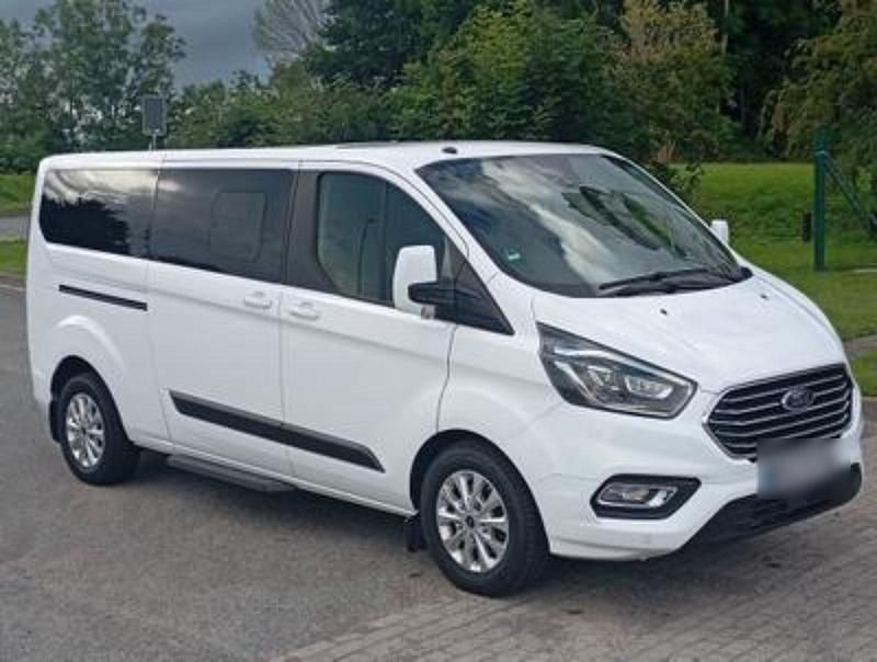 Gebraucht Ford Transit Custom 170 PS (125 kW) 2018 Weiß Van / Kleinbus