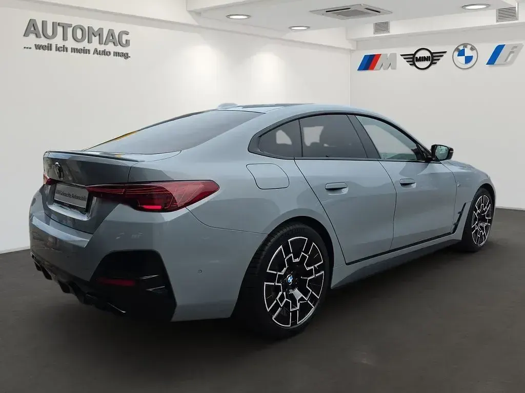 Gebraucht BMW M440 M Sport 374 PS (275 kW) 2024 Grau Limousine
