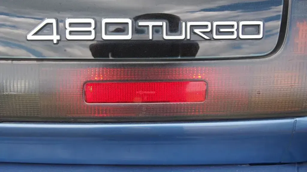 Gebraucht Volvo 480 120 PS (88 kW) 1994 Blau Coupé
