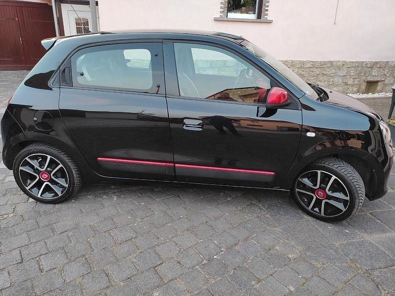 Gebraucht Renault Twingo Intens 90 PS (66 kW) 2015 Schwarz Kleinwagen