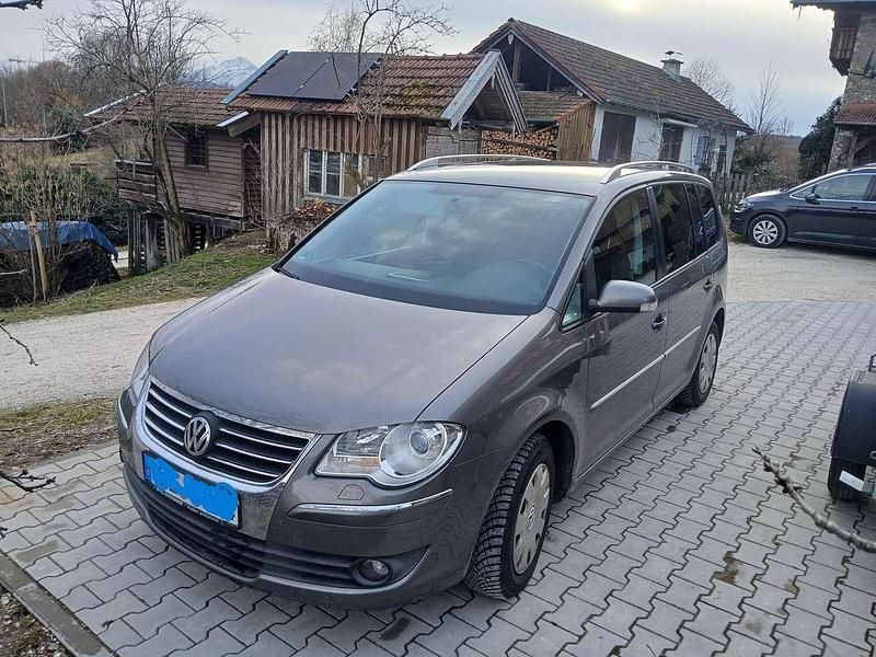 Gebraucht VW Touran Trendline 140 PS (102 kW) 2008 Grau Van / Kleinbus
