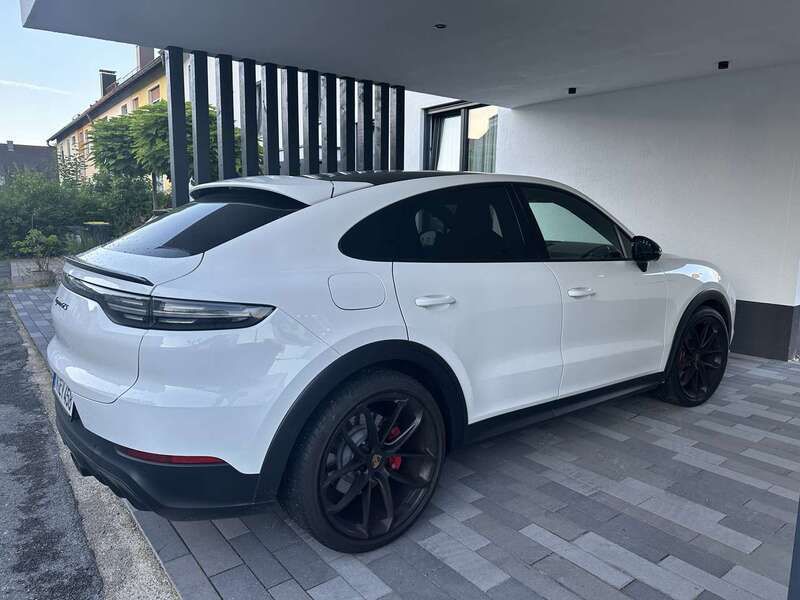 Gebraucht 2020 Porsche Cayenne GTS SUV | 73.300 € (Fairer Preis) - Bild 1/4