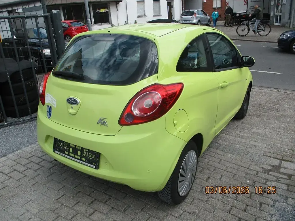 Gebraucht Ford Ka Trend 69 PS (50 kW) 2011 Gelb Kleinwagen