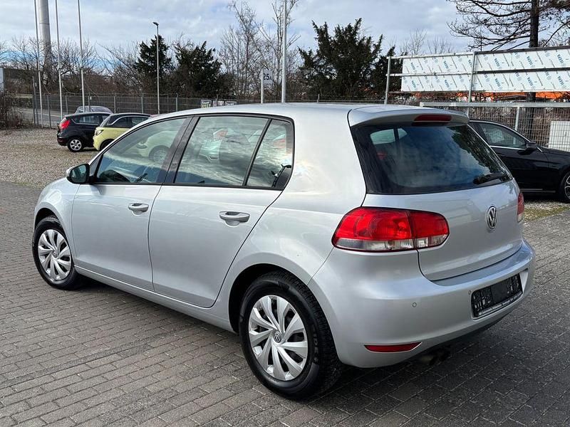 Gebraucht VW Golf VI Comfortline 122 PS (89 kW) 2009 Silber Kleinwagen