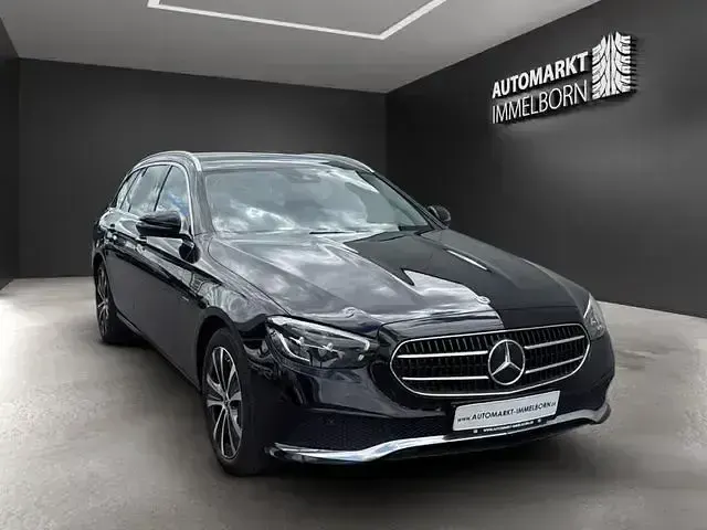 Gebraucht Mercedes E300 320 PS (235 kW) 2021 Schwarz Kombi