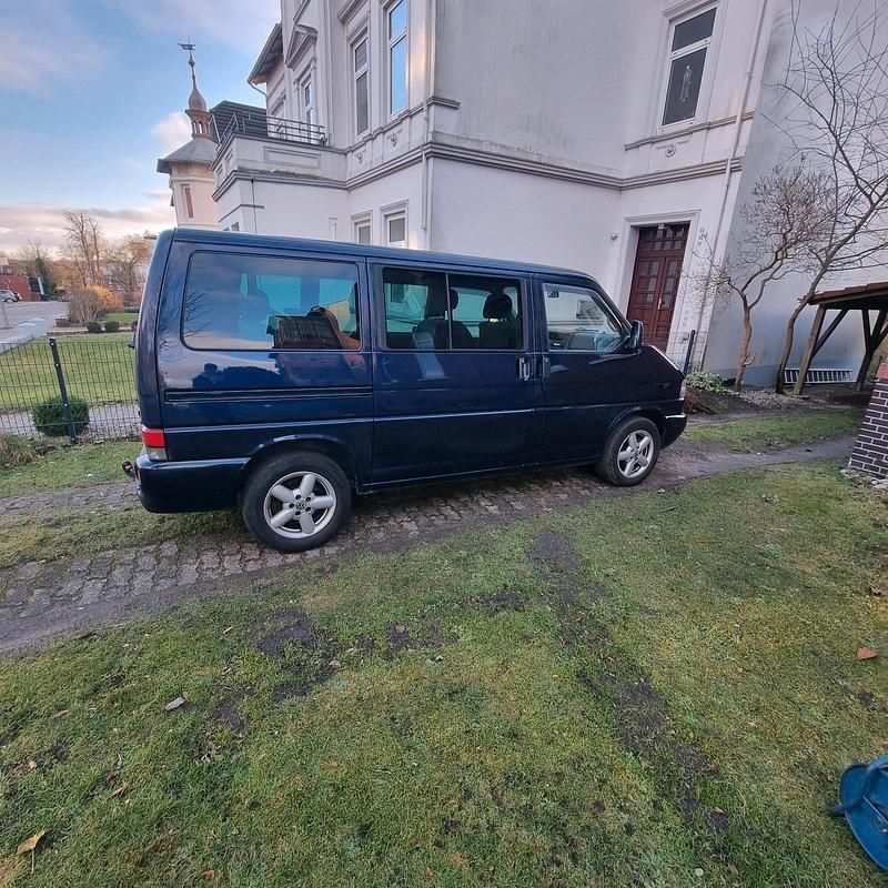 Blau Gebraucht 1999 VW T4 Van | 9.250 € (Fairer Preis) - Bild 1/4